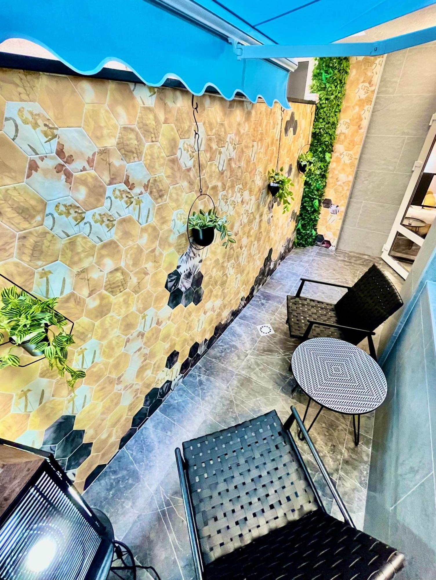 Arte Apartamento Dos Colores Аликанте Екстериор снимка
