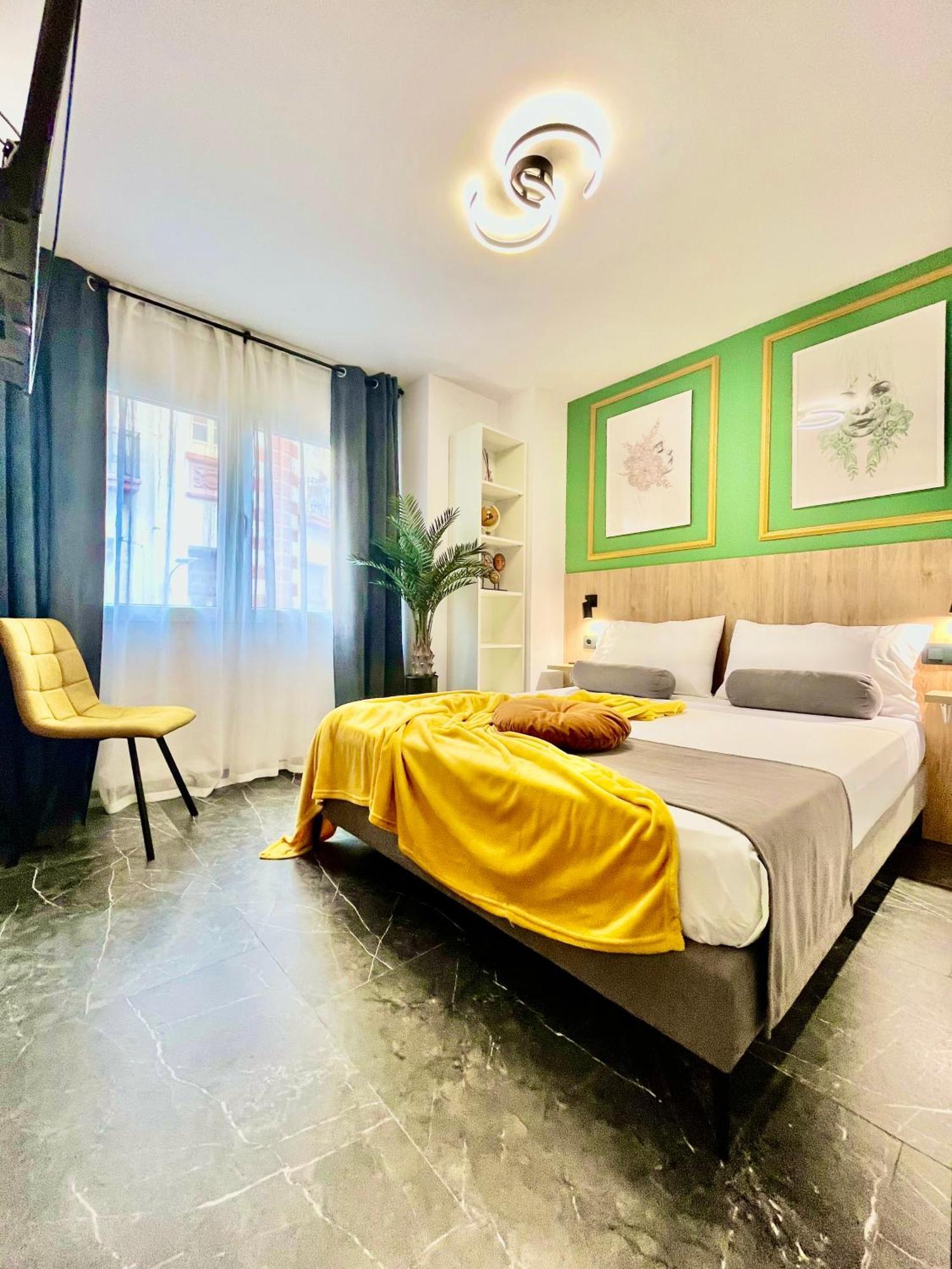 Arte Apartamento Dos Colores Аликанте Екстериор снимка