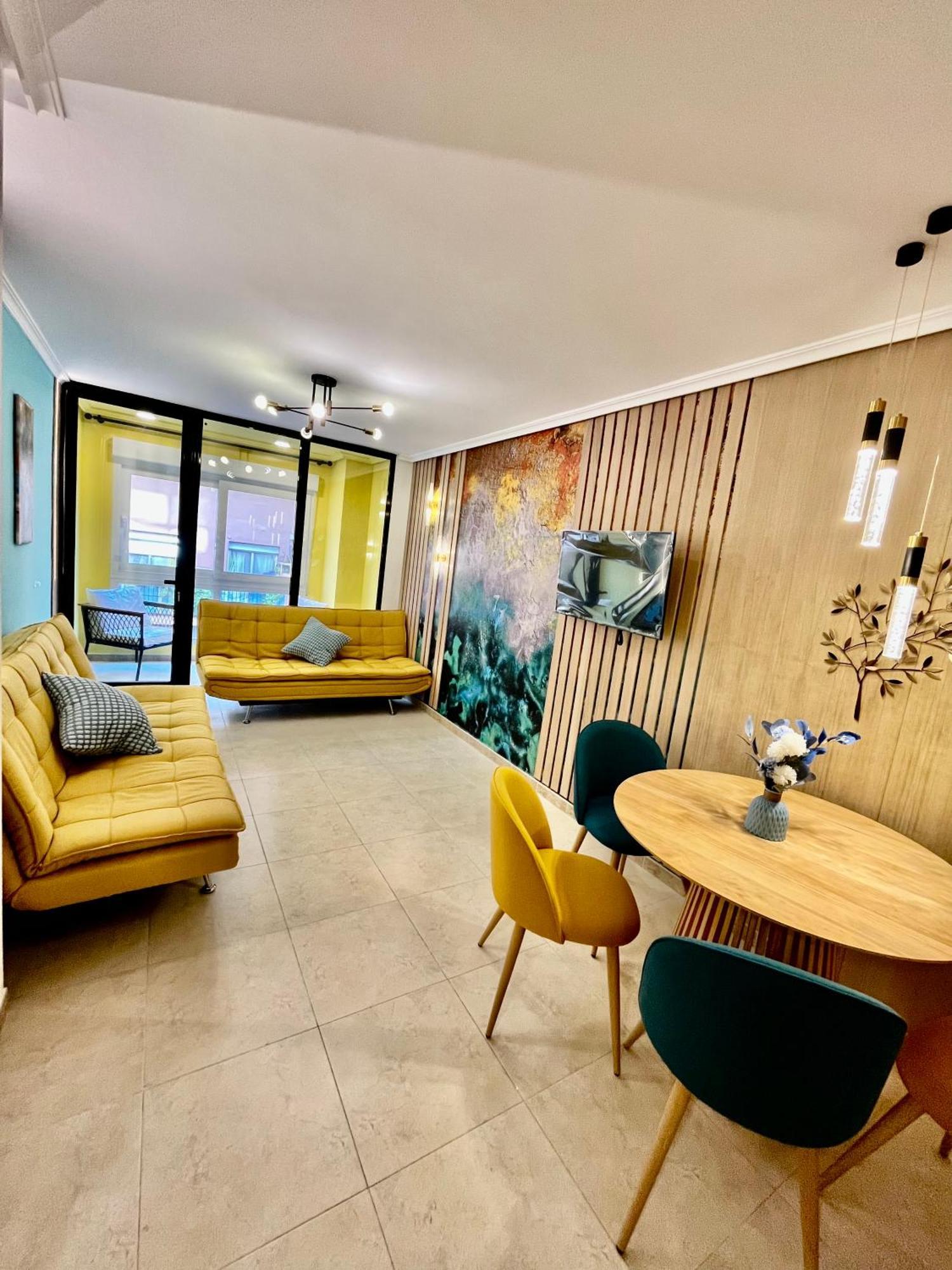 Arte Apartamento Dos Colores Аликанте Екстериор снимка