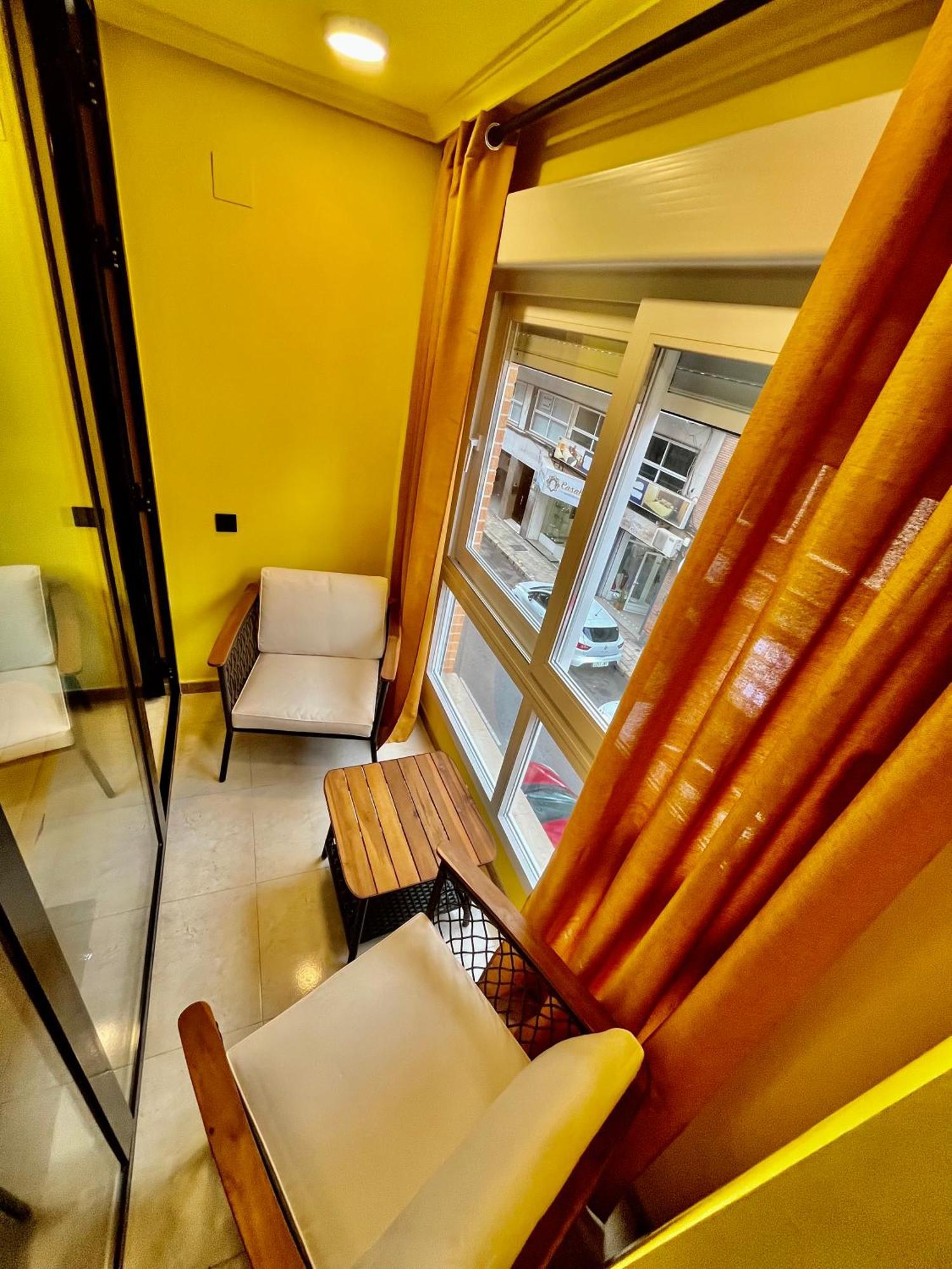 Arte Apartamento Dos Colores Аликанте Екстериор снимка