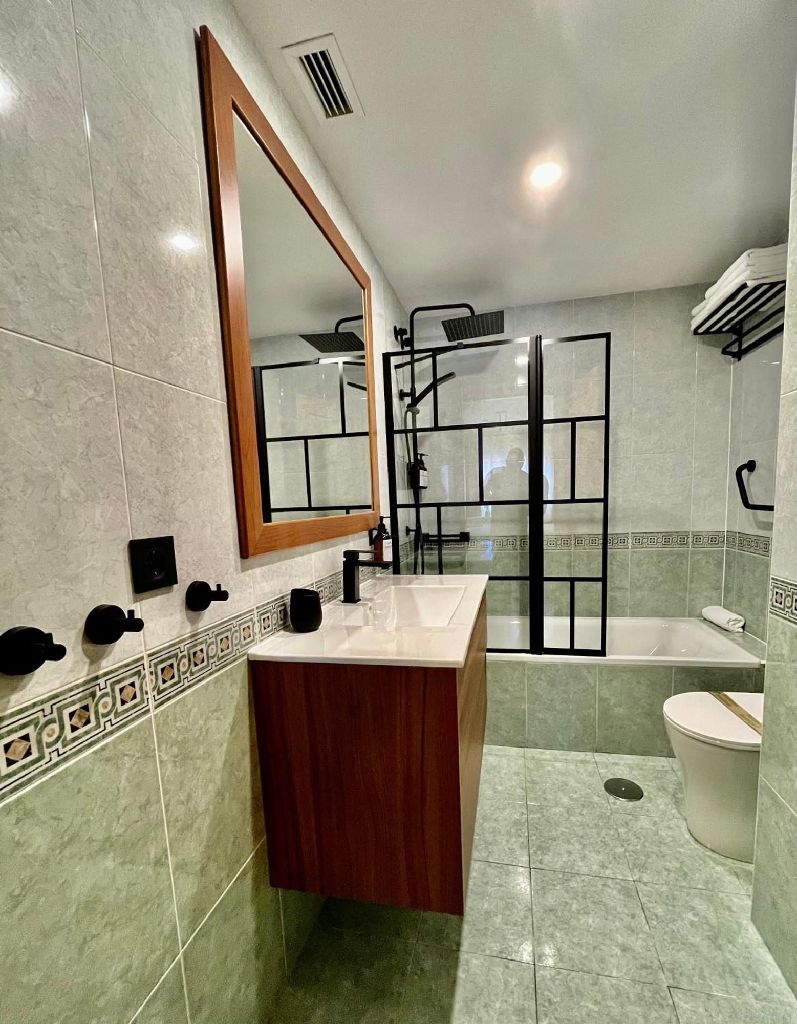 Arte Apartamento Dos Colores Аликанте Екстериор снимка