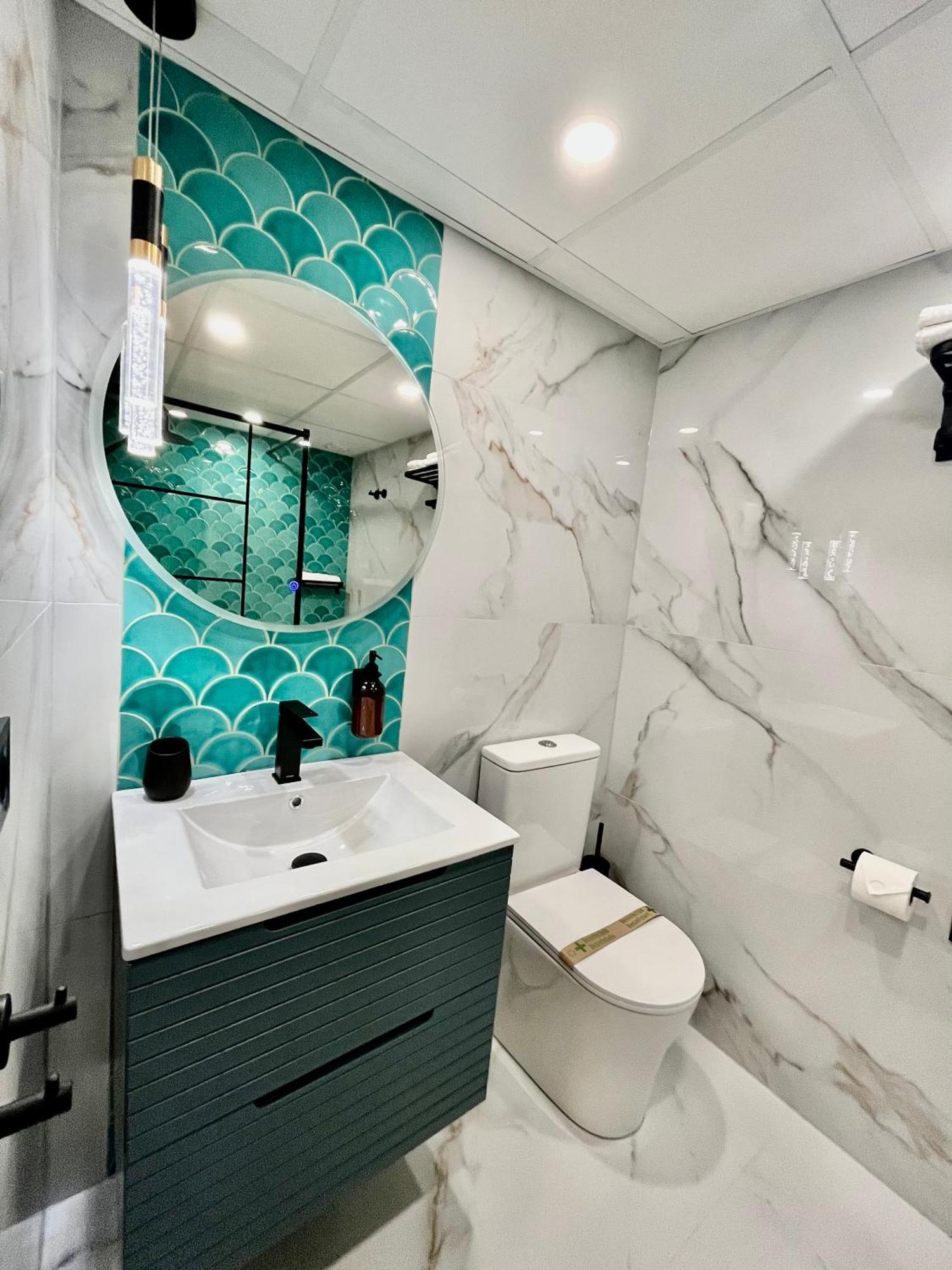 Arte Apartamento Dos Colores Аликанте Екстериор снимка