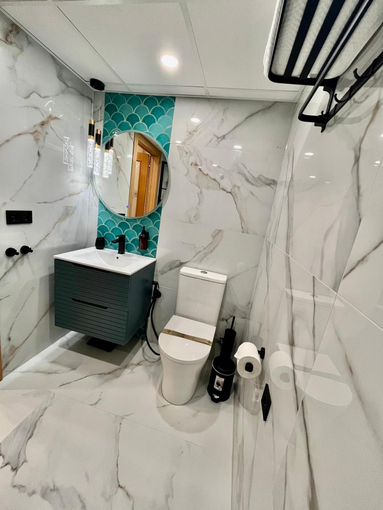 Arte Apartamento Dos Colores Аликанте Екстериор снимка