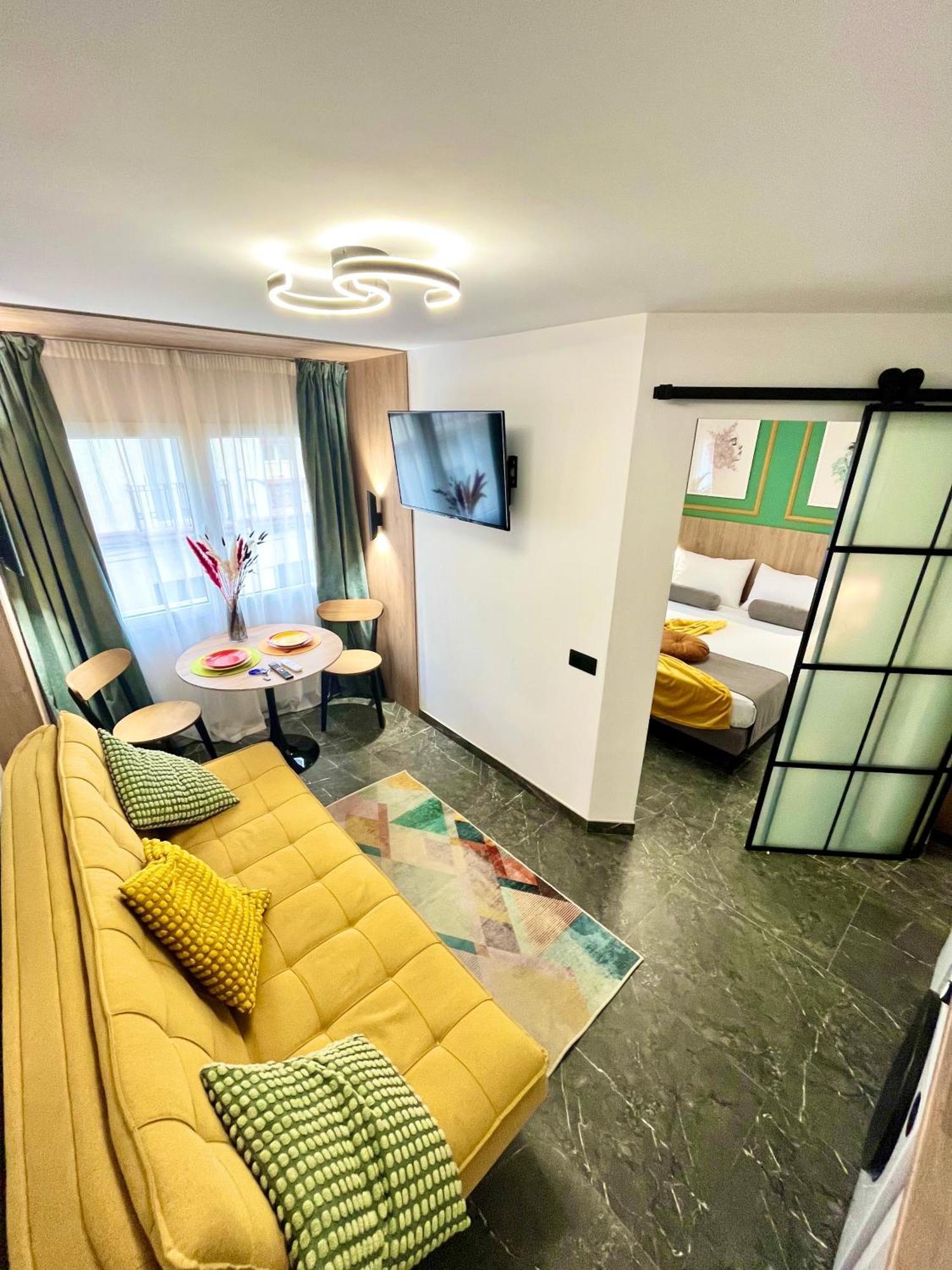Arte Apartamento Dos Colores Аликанте Екстериор снимка